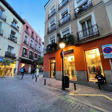 Apartamento Familiar Madrid Centro Exterior photo